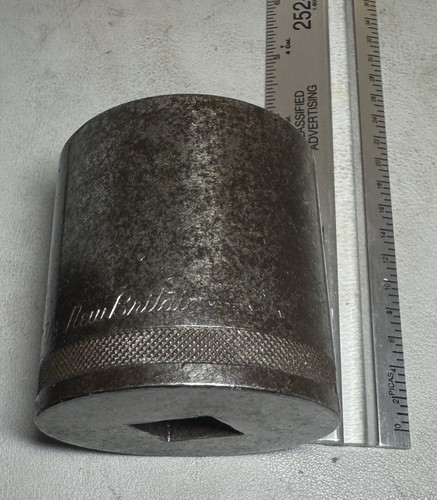 New britain socket - 1-7/8", 3/4"
